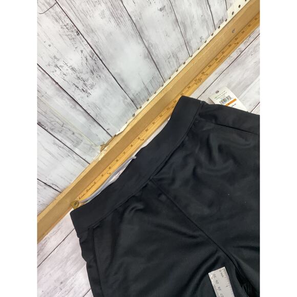 Gaiam Mens Hybrids Black Trunks Short Drawstrings Elastic Waist NWT Size Medium - Picture 4 of 5